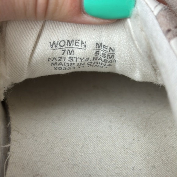 Madewell Sherpa Edition Sidewalk Low-Top Sneakers in Leather Women's Size 7 - Picture 7 of 7